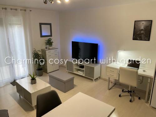 Charming cosy apart with garden free parking