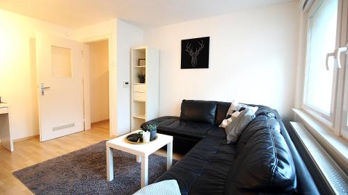 Charming & Cozy Retreat for 2 - Near Ringpark