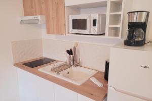 Charming Duplex For 4 In The Heart Of Avignon