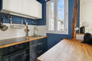 Charming Duplex in PrivateStreet, Citycenter Paris