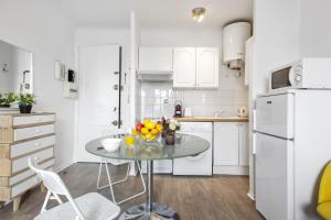 Charming flat 4 minutes from the Grande Plage of Biarritz away - Welkeys