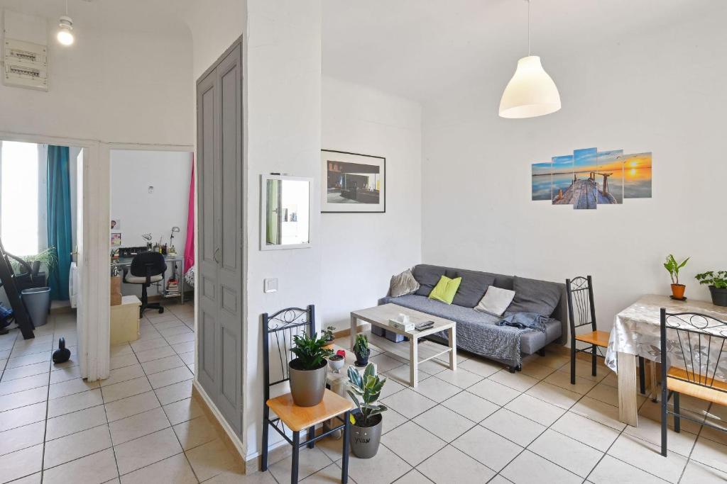Charming flat in the centre of Toulon - Welkeys 84 Rue Maissin, 83000 Toulon