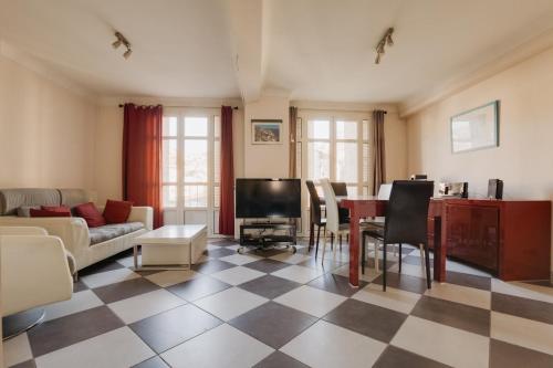 Charming flat in the middle of Nice
