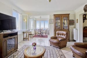 Charming flat w terrace in front of the ocean in Ciboure - Welkeys