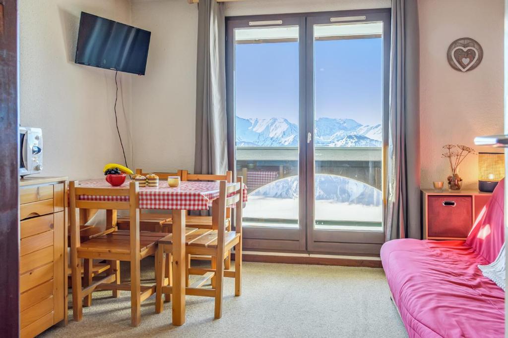 Appartement Charming flat with balcony and splendid view in L'Alpe d'Huez - Welkeys Rue des Passeaux Les Solaires 38750 Huez