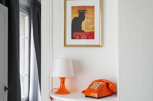 Charming flat with balcony in the centre of Paris - Welkeys