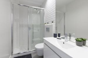 Charming Flat with Netflix - River View