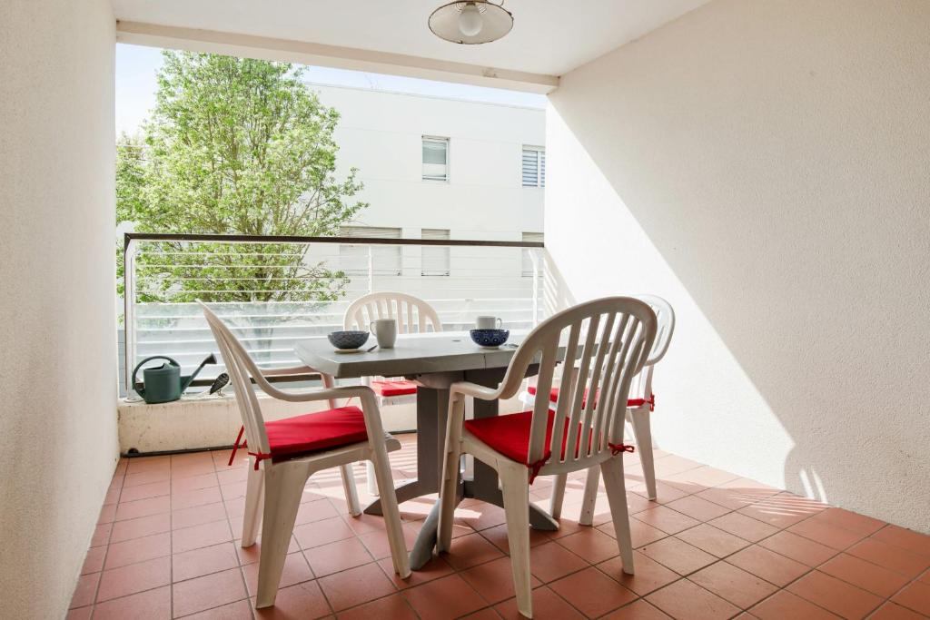 Appartement Charming flat with terrace in La Rochelle - Welkeys 10 rue de la Huguenotte 17000 La Rochelle