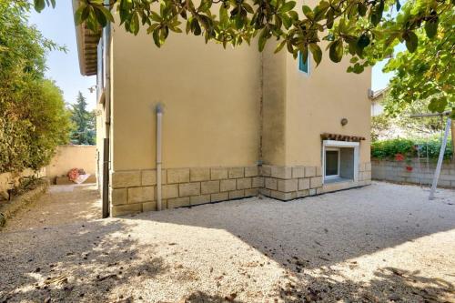Charming house only 2 min from the metro station