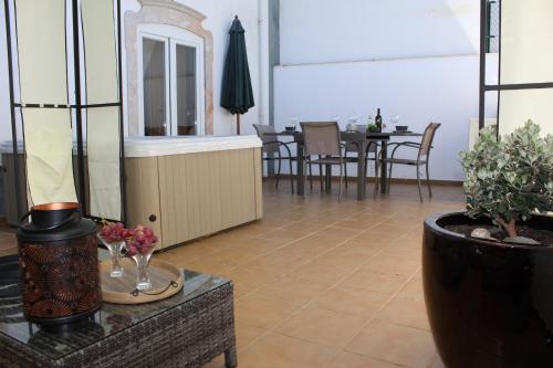 Charming Luz House - T2 apartment with jacuzzi