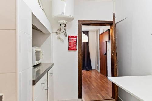 Charming One Bed Apartment Perfectly Located