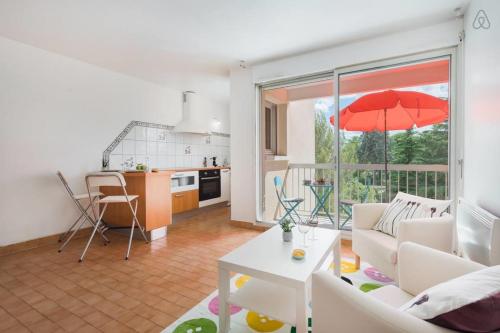 Charming studio close to the train station - Air Rental