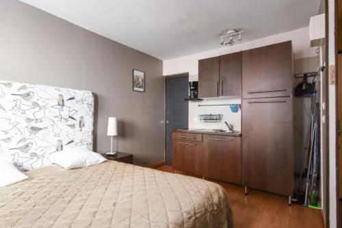 Charming studio close to train station and Old Lille