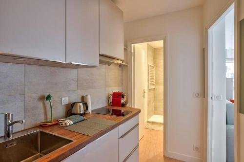 Charming studio in the Paris XVII district