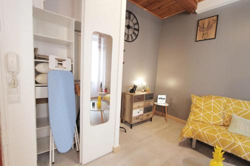 Charming studio near PARC LONGCHAMP