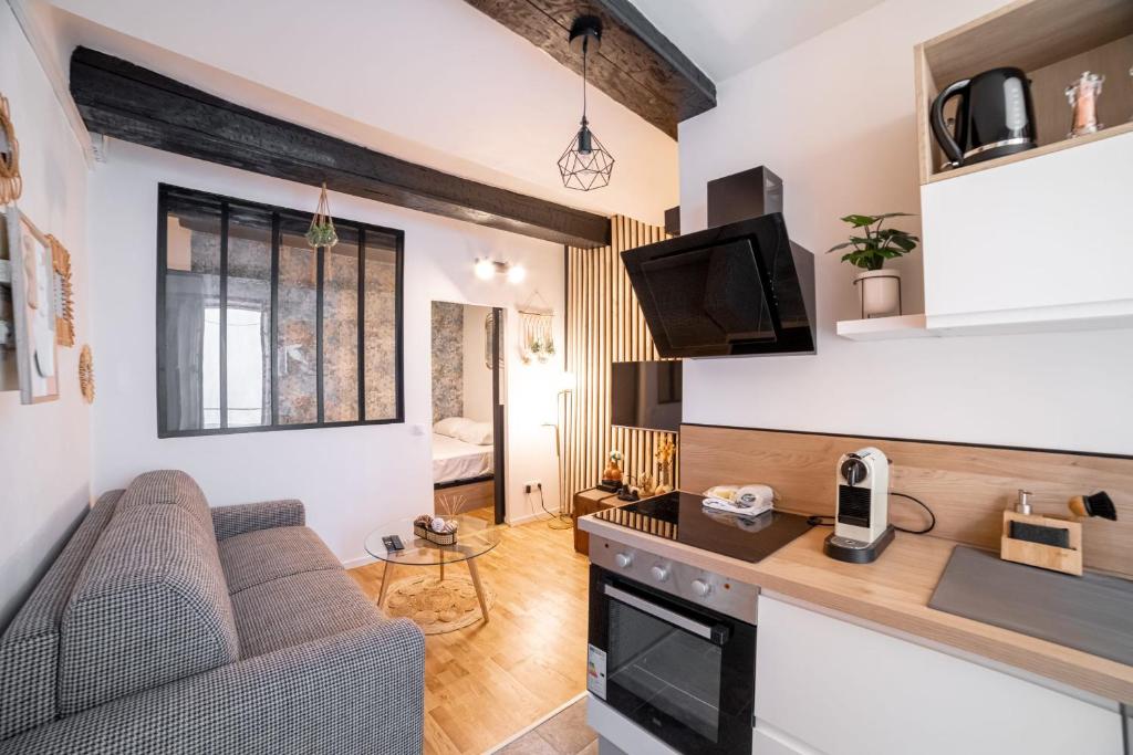 Appartement Charming Studio near Suquet-Vieille Ville the Croisette and the old port 1 rue des Frères 06400 Cannes