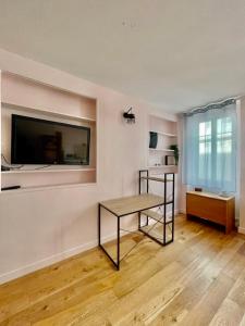 CHARMING studio near the OLD PORT
