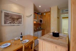 Charming Studio Near The Slopes with parking