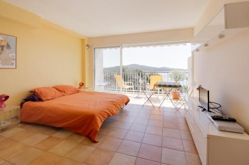 Charming studio seaview Tamaris