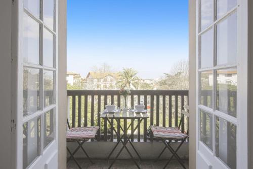 Charming studio with balcony and parking - Hendaye - Welkeys