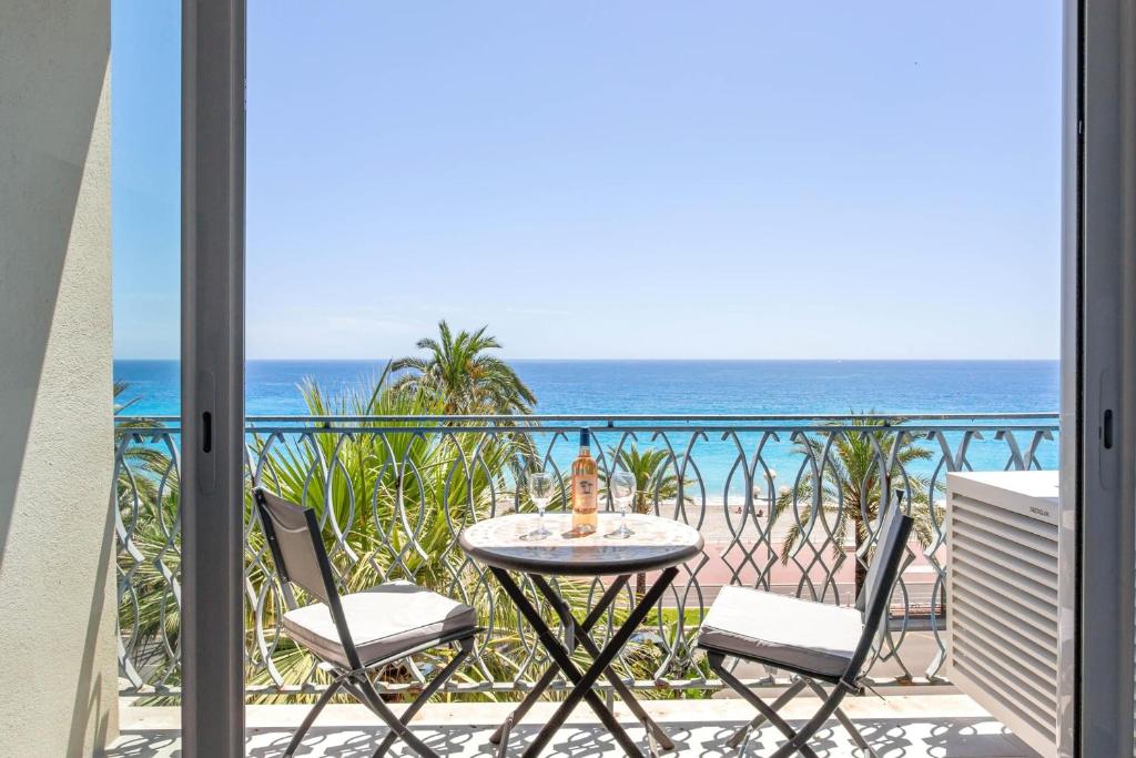 Appartement Charming studio with balcony and sea view in Nice - Welkeys 73 Prom. des Anglais Le Grand Sud 06000 Nice