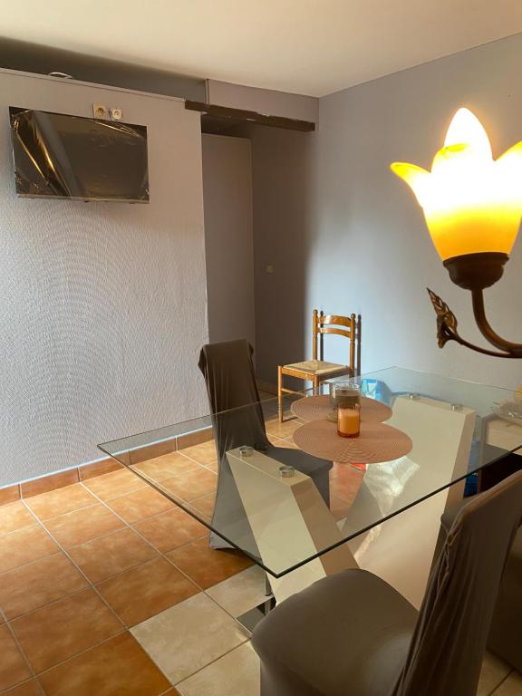 Charming studio with balcony and sea view in Nice - Welkeys 06000 Nice
