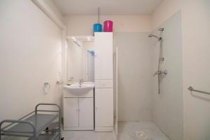 Charming Studio With Balcony In Nice