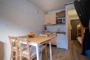 Charming studio with beautiful view - Huez - Welkeys
