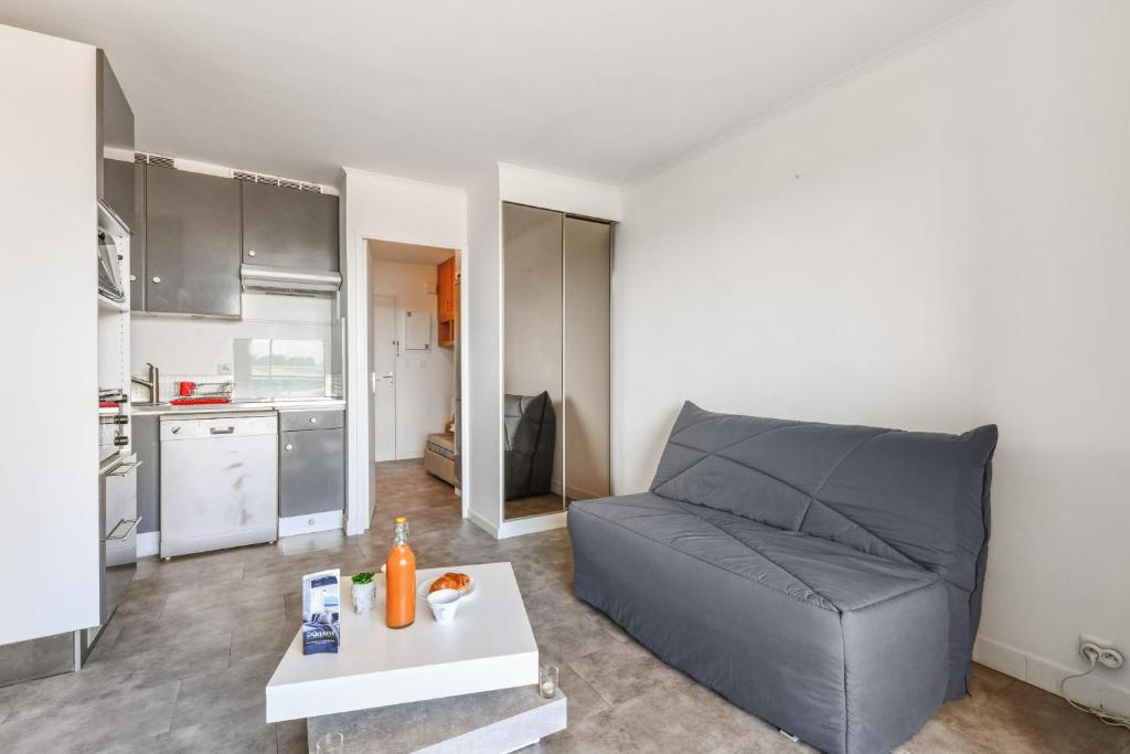 Appartement Charming studio with parking 2 minutes from the sea in La Ciotat - Welkeys 210 Chemin Arène Cros 13600 La Ciotat