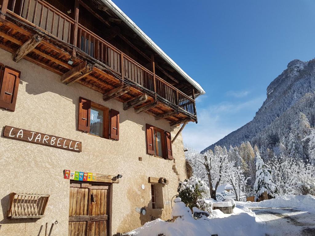 Charming studio with parking in Sevrier along Annecy Lake - Welkeys
