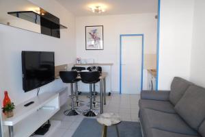 Appartement Charming T1Bis Residence \ 1001 avenue de la batterie 06270 Villeneuve-Loubet Provence-Alpes-Côte d\'Azur