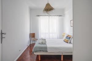Charming TM Flat by the Ocean with a View