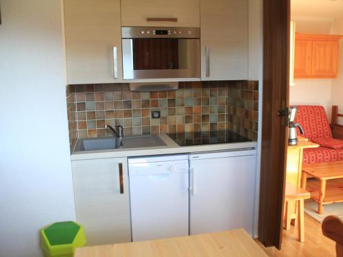 Appartement Appartement Châtel, 2 pièces, 4 personnes - FR-1-200-146 2198 Route Du Petit Chatel -  - Châtel