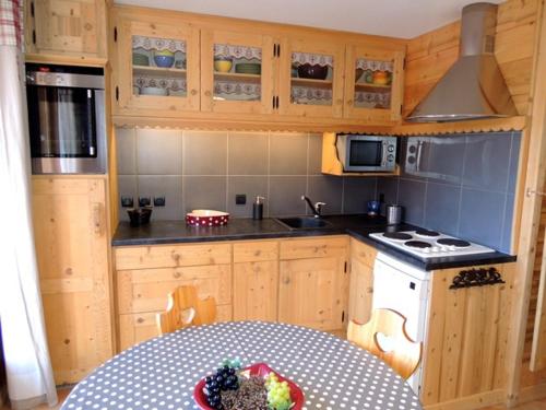 Appartement Appartement Châtel, 3 pièces, 4 personnes - FR-1-198-172 100 Chemin Sous Vonnes  -  - Châtel