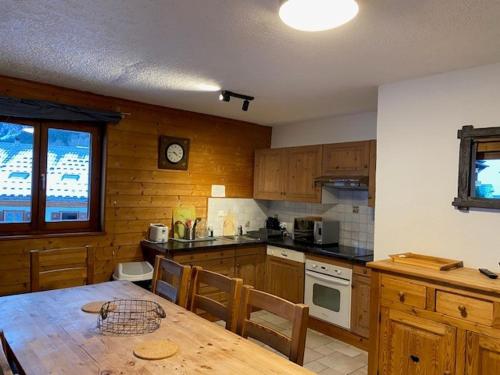 Appartement Appartement Châtel, 3 pièces, 8 personnes - FR-1-200-325 359 route de Pré-la-Joux Châtel