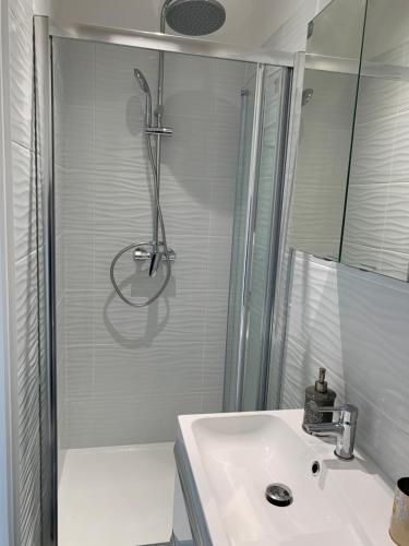 CHESSY: logement neuf à 2 pas de DISNEY
