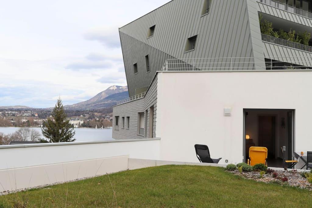 Chez Alexane 11 Boulevard de la Corniche, 74000 Annecy