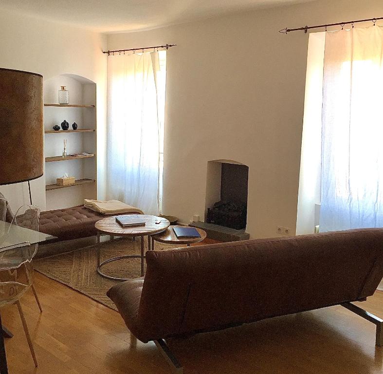 Appartement Chez Andrea, Centre Historique Ajaccio 4eme étage 10 Rue Saint-Charles 20000 Ajaccio