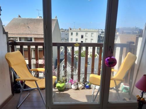 Chez Coco, 7 persons, triangle d'or