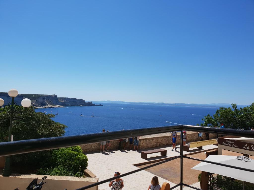 Appartement chez dume 1 place du marché 20169 Bonifacio