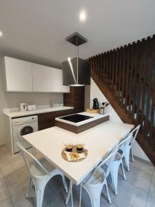 Chez Emma et Louise - Maison individuelle avec stationnement