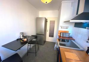 Appartement Chez Florian-La Conciergerie. 11 Place de Provence 86000 Poitiers -1