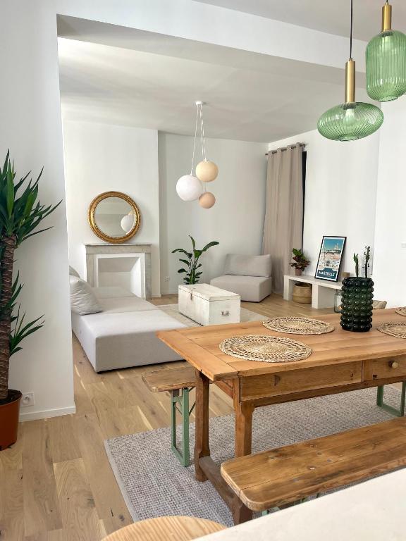 Appartement Chez Florian - Superbe duplex proche Panier et quartier d'affaires 24 Rue Mazenod 13002 Marseille