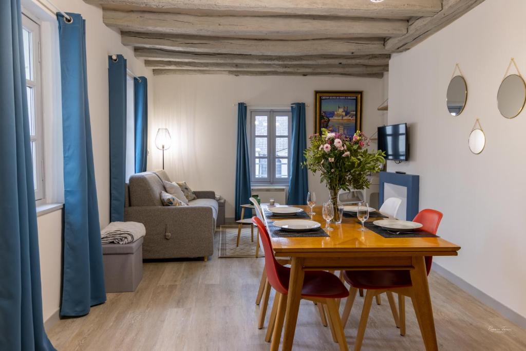 Appartement Chez Gaspéli 3° étage 5 Rue Lecoy 49400 Saumur