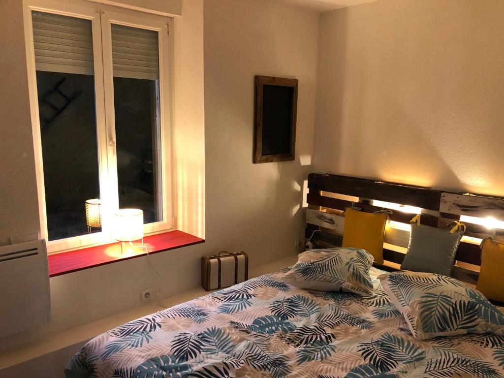 Chez Julien: appartement confort plein centre 56 Rue Léon Michel Gambetta, 54300 Lunéville