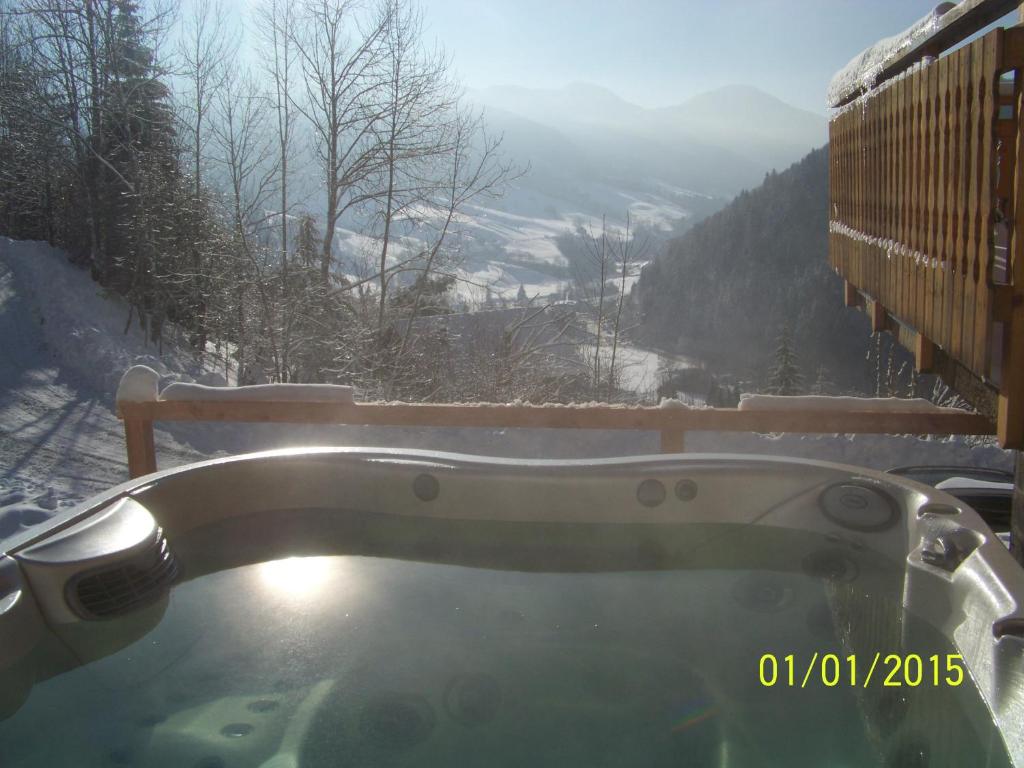 Appartement Chez Luciana- Appartement en chalet de montagne 9 Allée du Pré Renard 73340 Aillon-le-Jeune