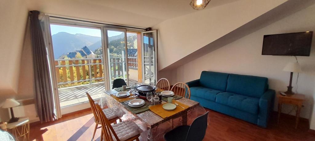 Chez Lulilo Plateau de Bonascre Résidence les Balcons d'Ax, Aprt 62, 09110 Ax-les-Thermes