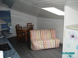 CHEZ MARTINE 1 Chambre climatisé