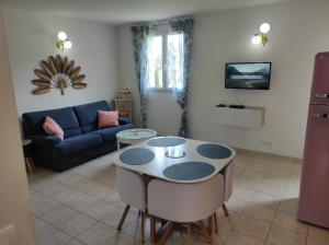 Chez Martine 83131