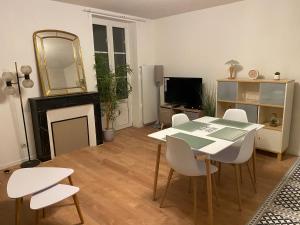 Appartement chez Muriel,T2 de charme, parc Ste Marie, Nancy Thermal, Mon Désert 1er étage Rue de Mon Désert 138 54000 Nancy Lorraine